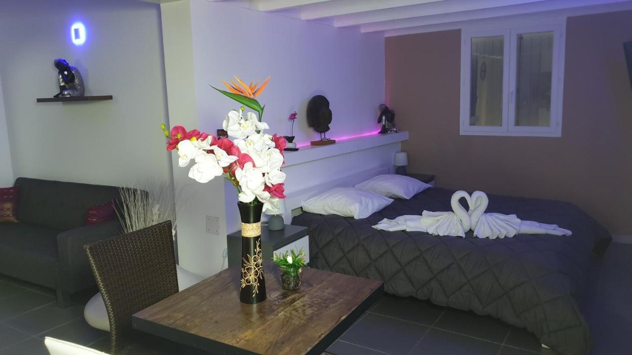 Mas La Farelle Chambre D'Hote,Fitness & Salle De Jeux Gratuite & Spa En Supplement 님 외부 사진