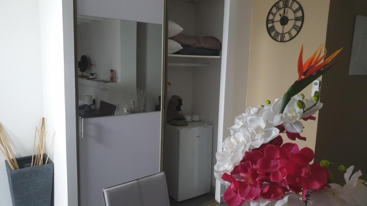 Mas La Farelle Chambre D'Hote,Fitness & Salle De Jeux Gratuite & Spa En Supplement 님 외부 사진